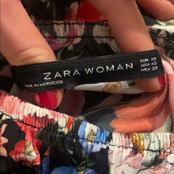 Off the shoulder top - Picture 3 of 3